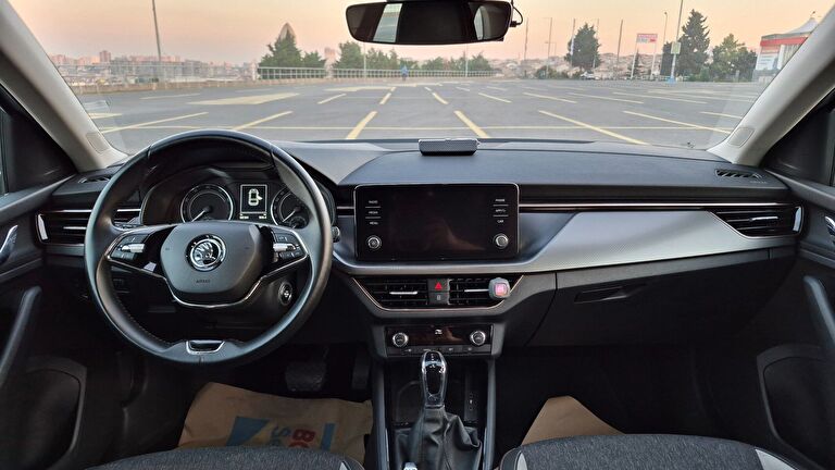 SKODA SCALA