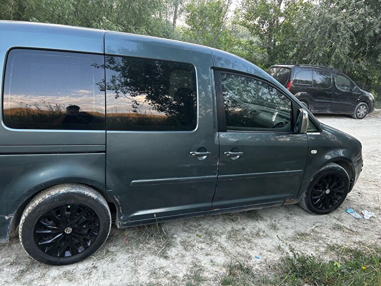 VOLKSWAGEN CADDY