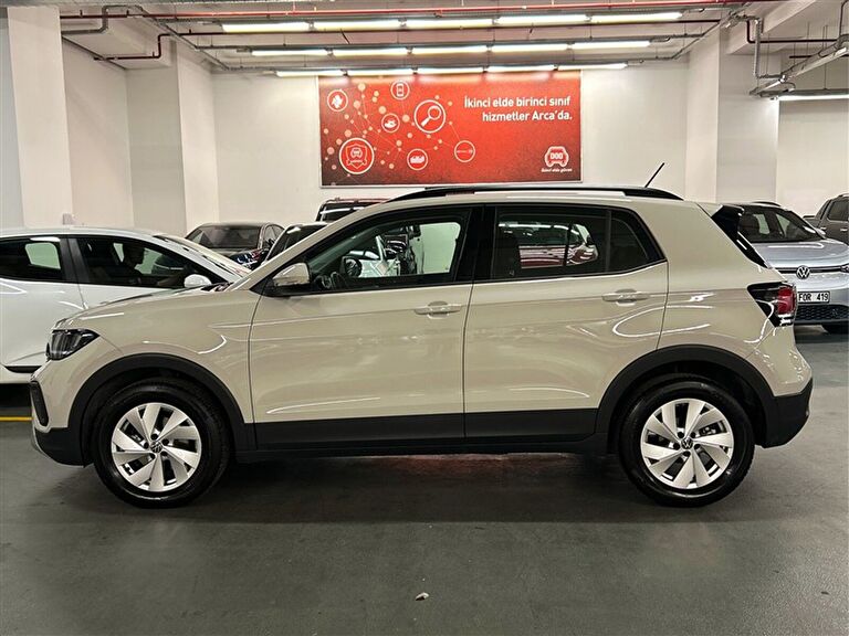 VOLKSWAGEN T-CROSS