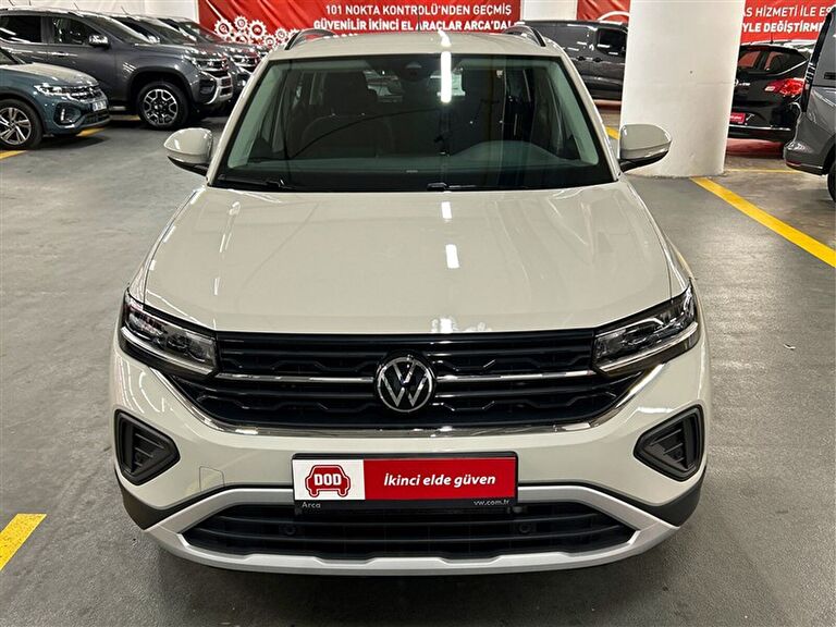 VOLKSWAGEN T-CROSS