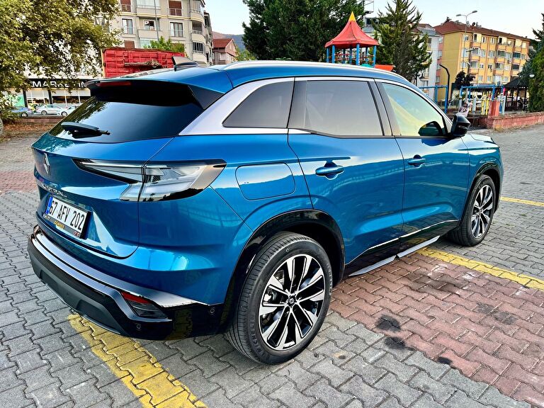 RENAULT AUSTRAL