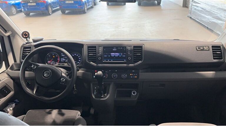 VOLKSWAGEN CRAFTER