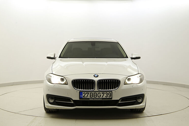 BMW 5 SERISI