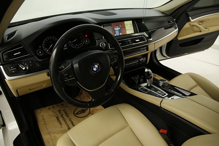 BMW 5 SERISI