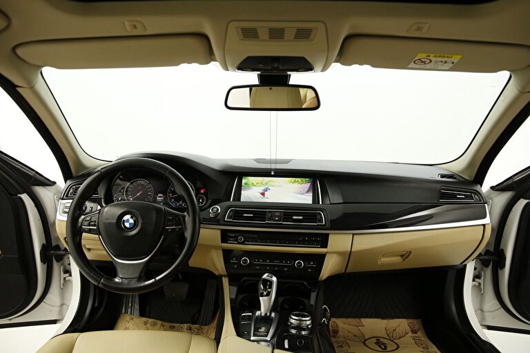 BMW 5 SERISI