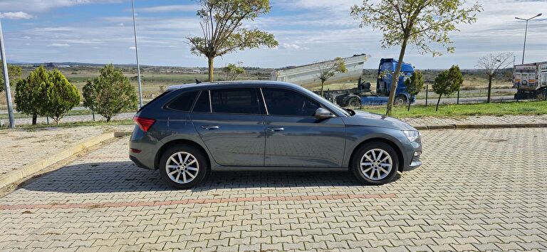 SKODA SCALA