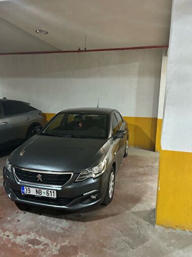 PEUGEOT 301