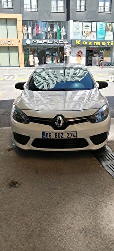 RENAULT FLUENCE