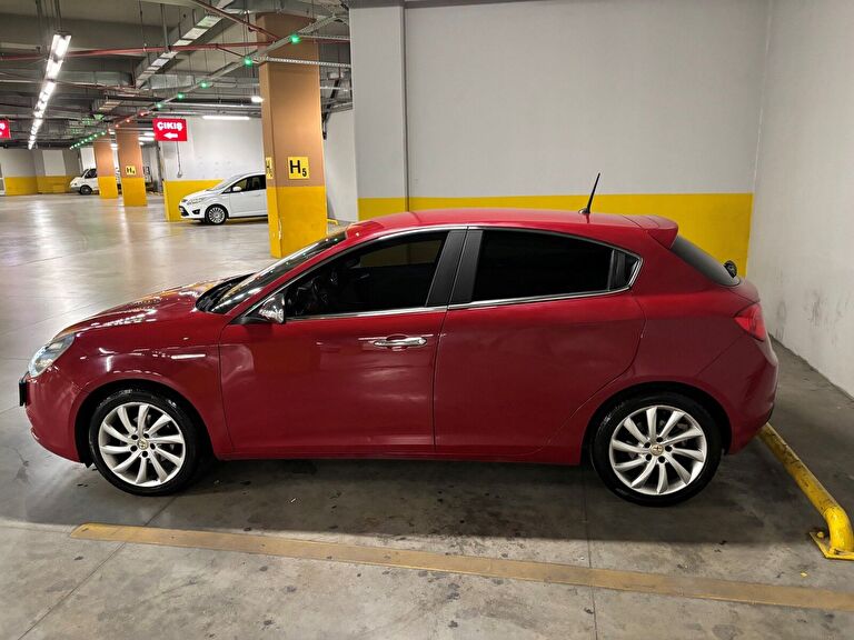 ALFA ROMEO GIULIETTA