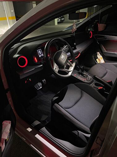 SEAT IBIZA