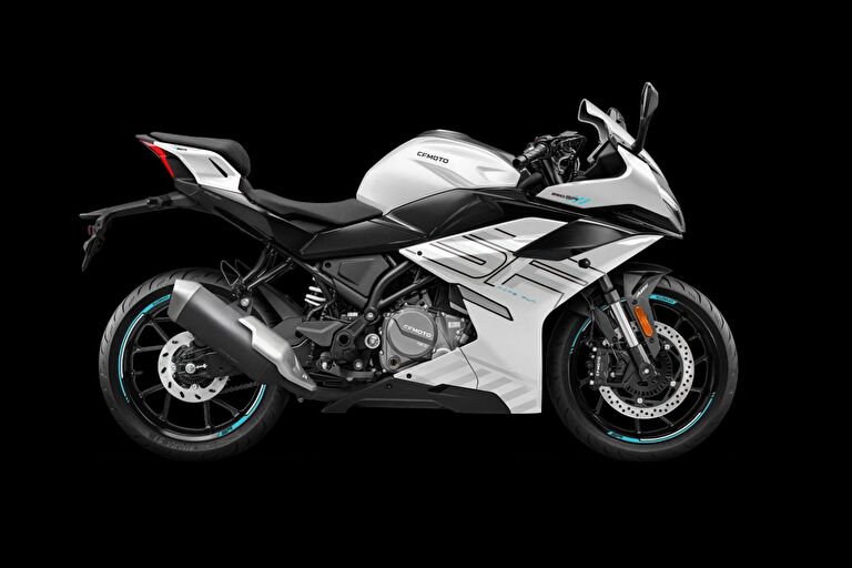 CFmoto 250SR
