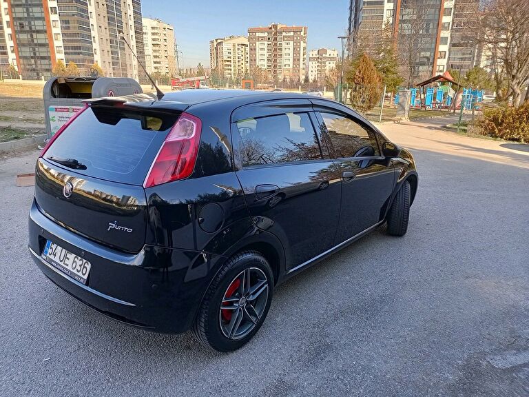 FIAT GRANDE PUNTO