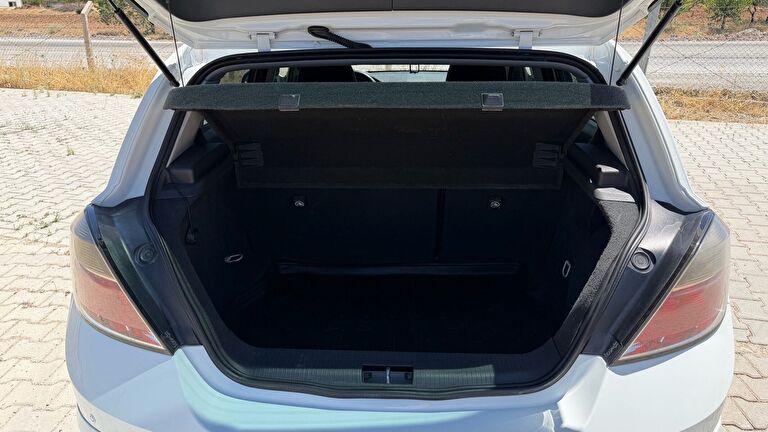 OPEL ASTRA CLASSIC III