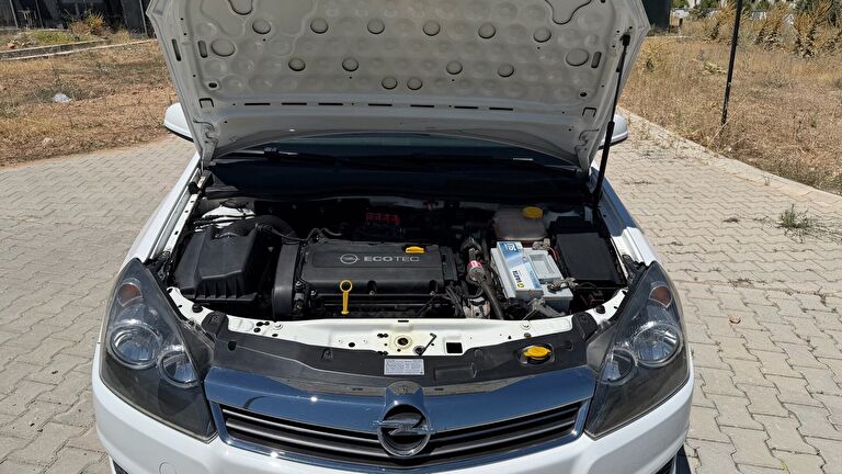 OPEL ASTRA CLASSIC III