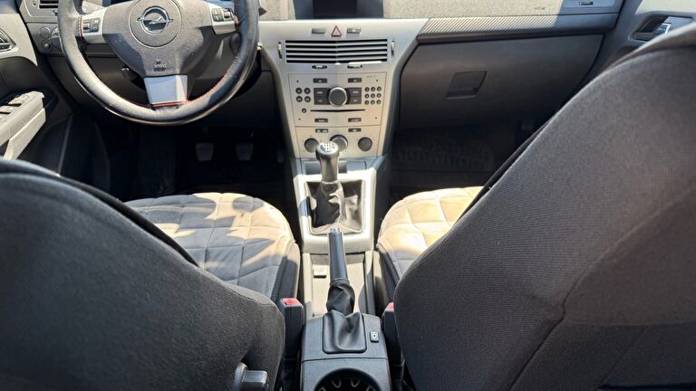 OPEL ASTRA CLASSIC III