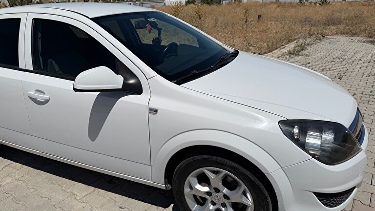 OPEL ASTRA CLASSIC III