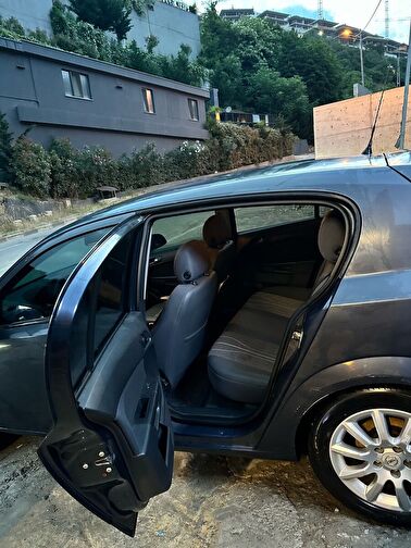 OPEL ASTRA CLASSIC III