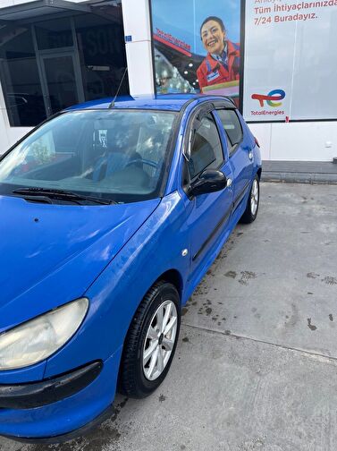 PEUGEOT 206