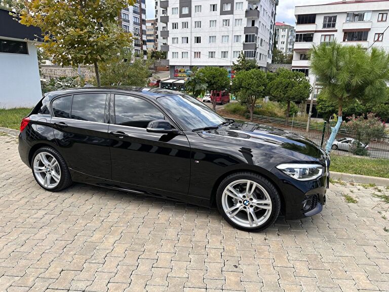 BMW 1 SERISI