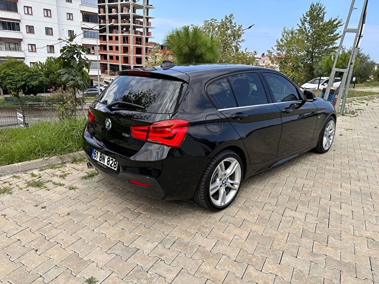 BMW 1 SERISI