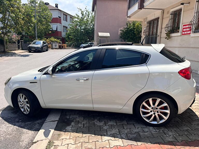 ALFA ROMEO GIULIETTA