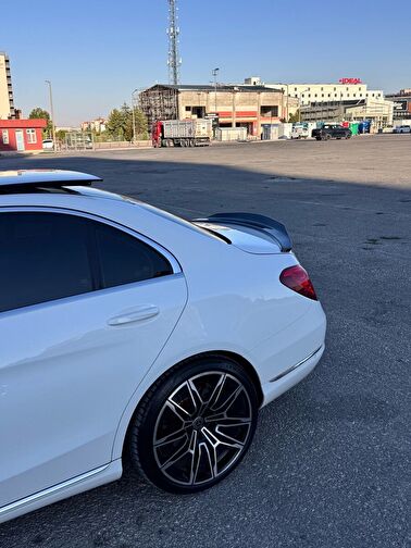 MERCEDES-BENZ C-SERISI