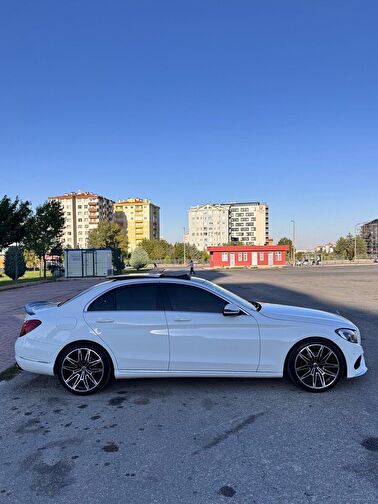 MERCEDES-BENZ C-SERISI