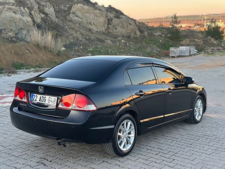 HONDA CIVIC