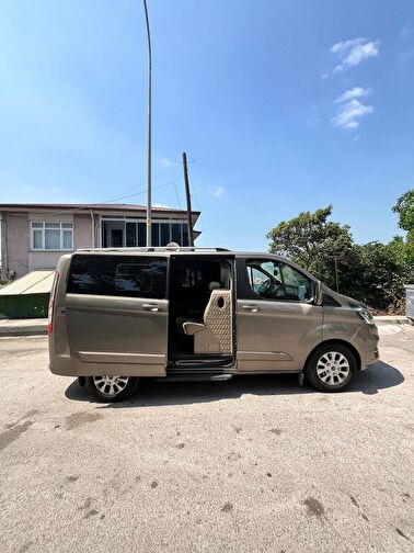 FORD TOURNEO CUSTOM