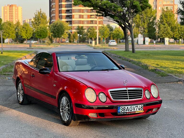 MERCEDES CLK SERISI