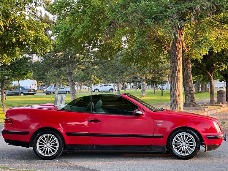 MERCEDES CLK SERISI