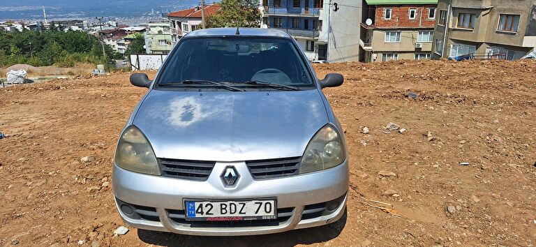 RENAULT CLIO SYMBOL