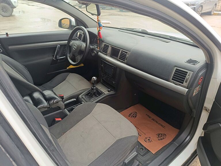 OPEL VECTRA
