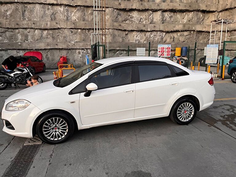 FIAT LINEA