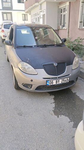 LANCIA YPSILON