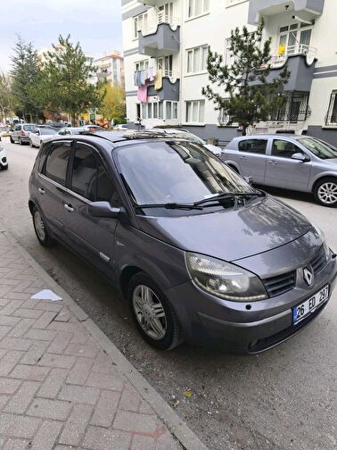 RENAULT SCENIC