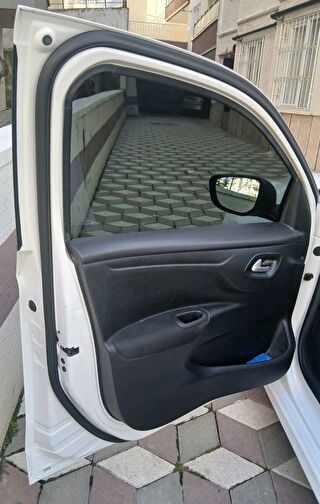 PEUGEOT 301