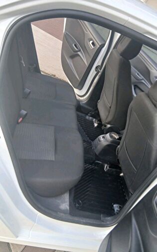 PEUGEOT 301