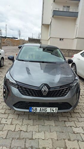 RENAULT CLIO