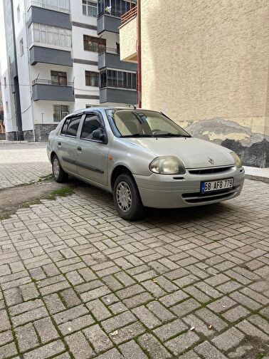 RENAULT CLIO SYMBOL