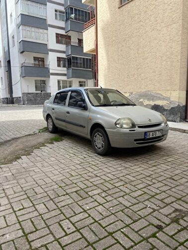 RENAULT CLIO SYMBOL