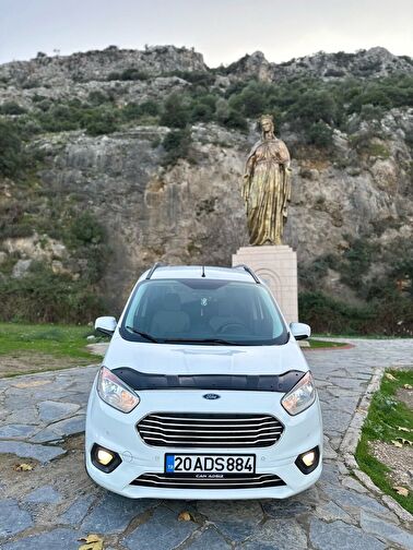 FORD TOURNEO COURIER