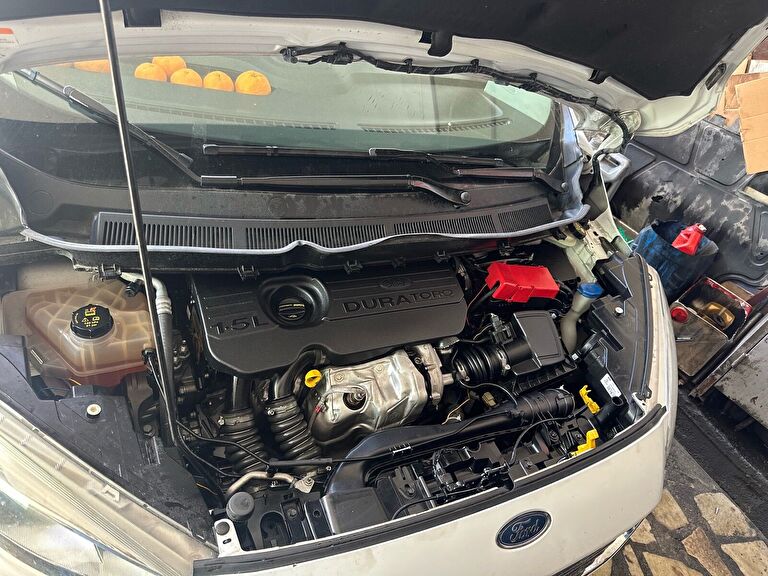 FORD TOURNEO COURIER