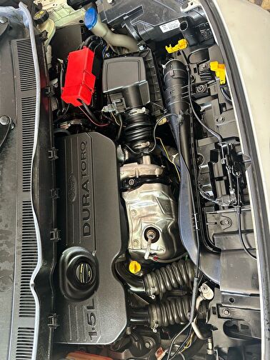 FORD TOURNEO COURIER