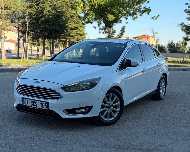 FORD FOCUS