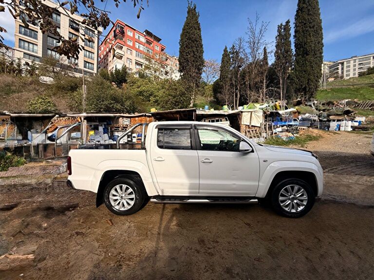 VOLKSWAGEN AMAROK
