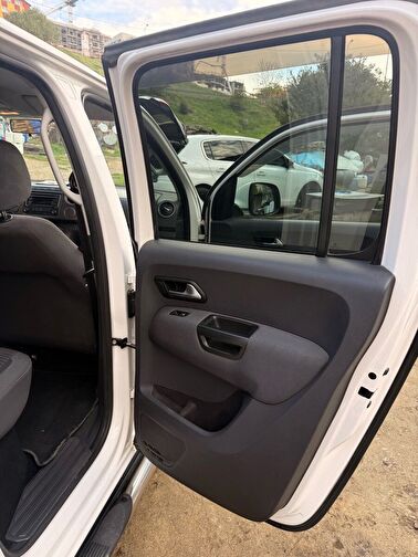 VOLKSWAGEN AMAROK