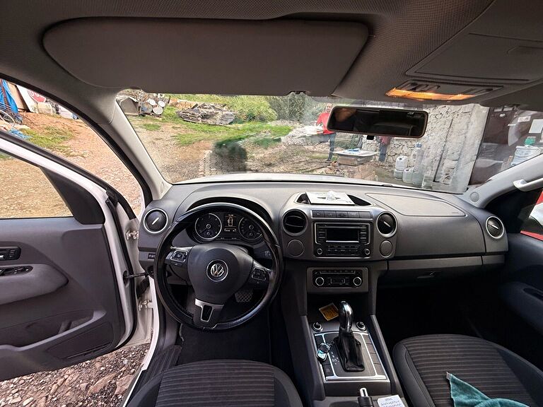 VOLKSWAGEN AMAROK