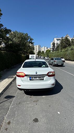 RENAULT FLUENCE