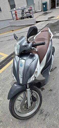 Piaggio Medley 150
